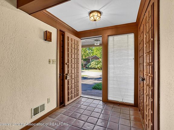 5th image of 1170 Teakwood Cir