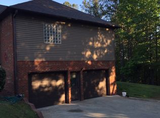 557 Deer Field Rd, Pell City, AL 35125