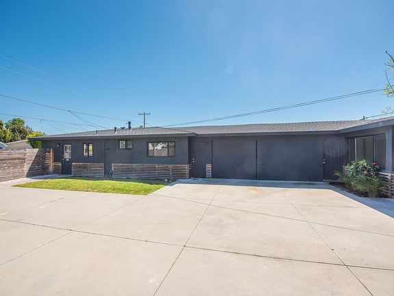 2nd image of 267 Costa Mesa St