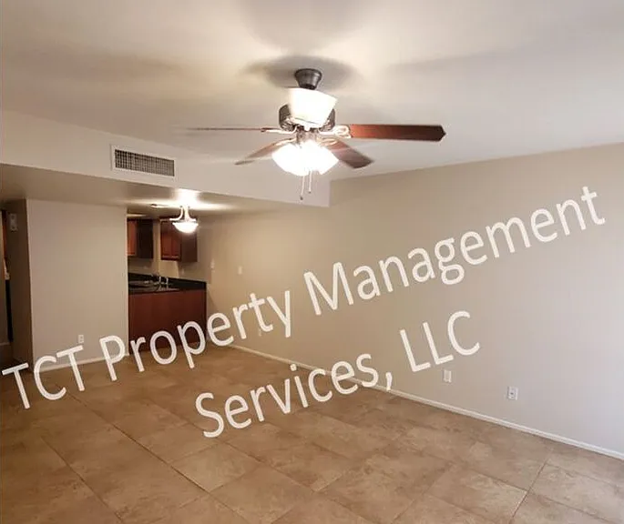 835 N Granite Reef Rd #16 — Photo 2