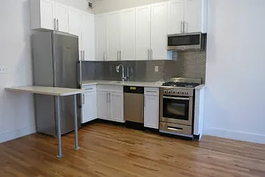 Rented by Manhattan Best Realty, Inc.