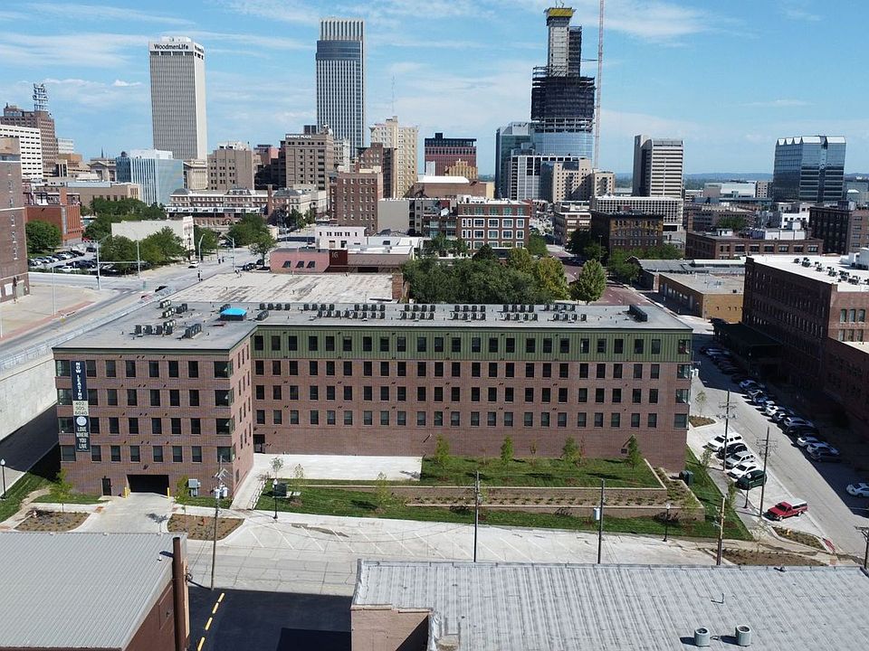 Building Photo 5