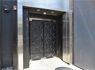 424 N Beverly Dr, Beverly Hills, CA 90210