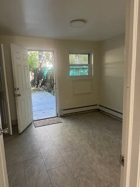 2 bed, $2,800 — Photo 3