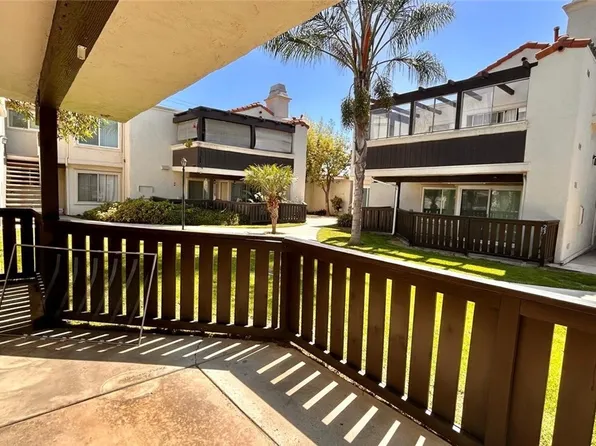 1927 W Houston Ave APT 5, Fullerton, CA 92833
