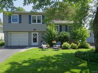 115 Windemere Rd, Syracuse, NY 13219