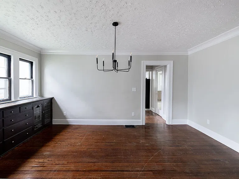 3554 N College Ave — Photo 10
