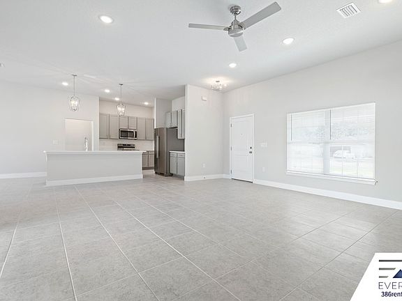 3rd image of 67 Brewster Ln
