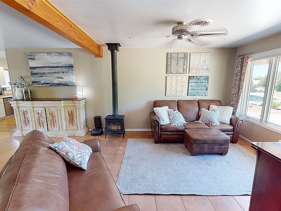 4th image of 326 Mimbres Dr