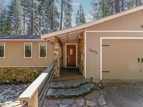 26670 Columbia Dr, Pioneer, CA 95666