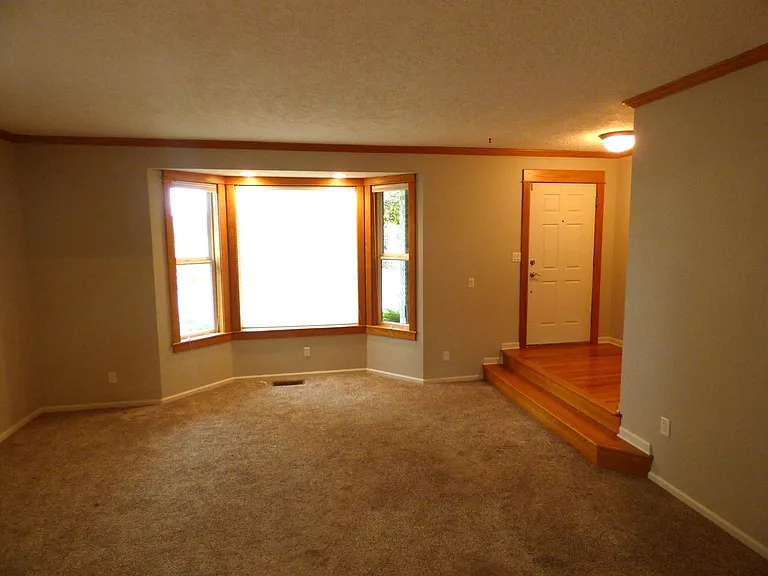 4592 Indian Earth Ct NE — Photo 13