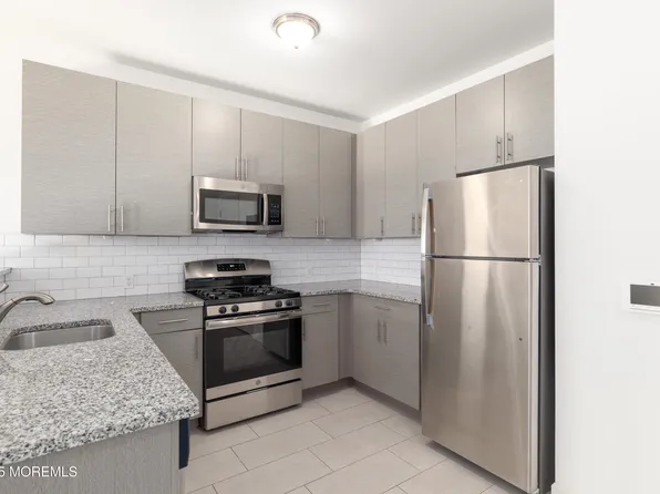 509 Memorial Dr, Neptune, NJ
