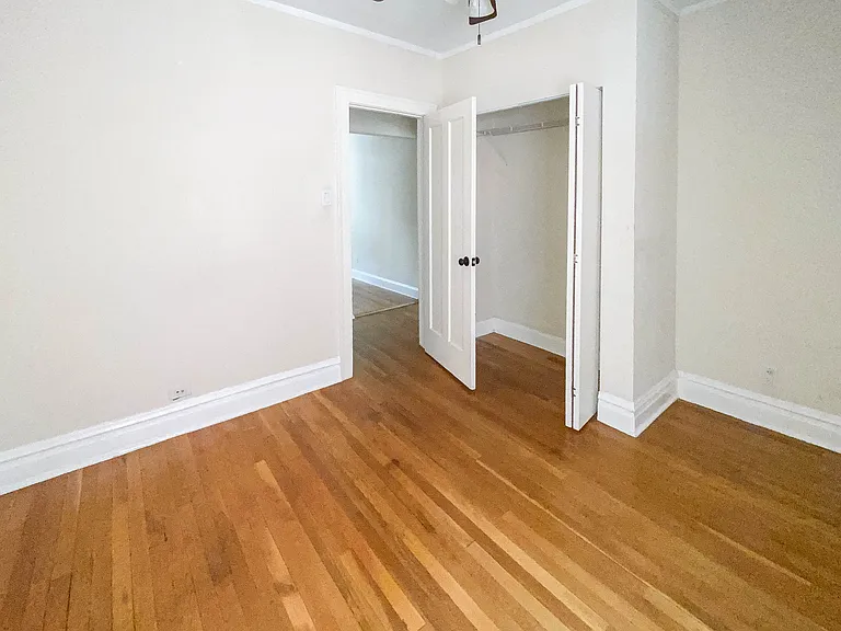 4715 1/2 N Leavitt St #2 — Photo 7