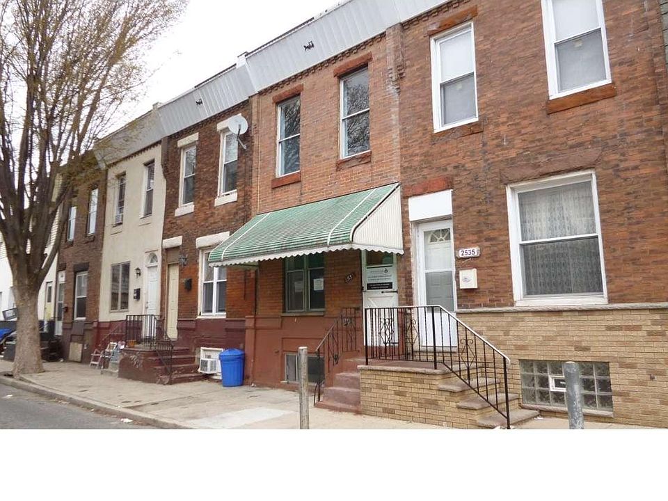 2nd image of 2533 S Sheridan St