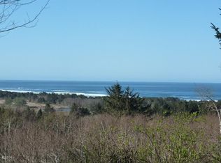 5000 Valhalla Dr, Neskowin, OR 97149