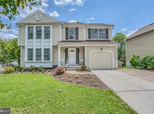 9519 Hallhurst Rd, Nottingham, MD 21236