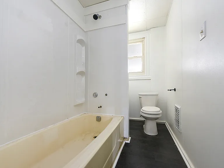 708 E 13th Ave #3 — Photo 16