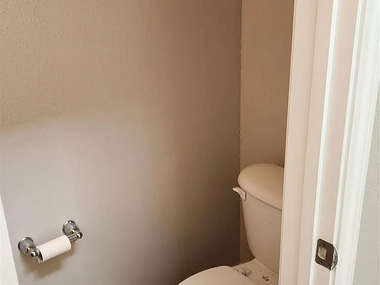 11428 Hackmatack Way — Photo 18