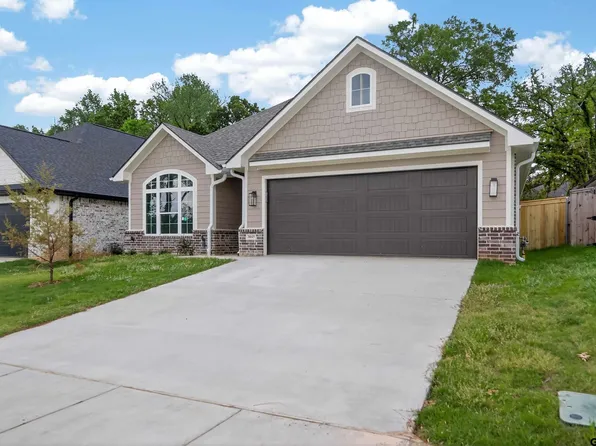 3049 Guinn Farms Rd, Tyler, TX 75707