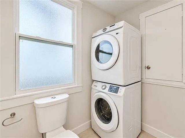 528 S Scott St — Photo 18