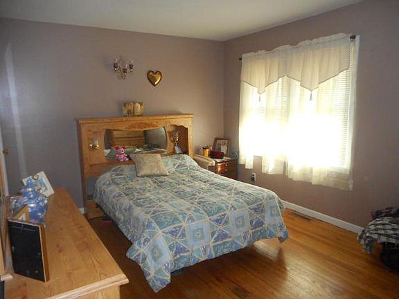 5th image of 248 Wildwood Ave