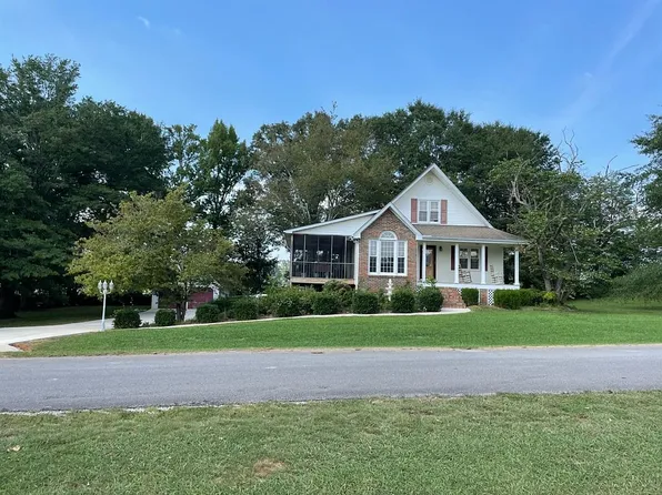 517 Littrell Cir, Moulton, AL 35650