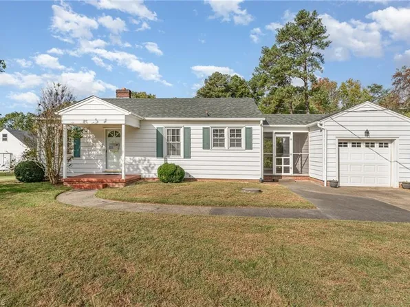 5822 Jones Rd, Walkertown, NC 27051