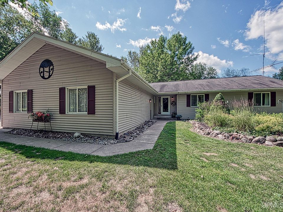 7701W7701 E Bar D Dr, Iron Mountain, MI 49801 Zillow