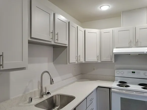 Mission View Flats, 819-821 S Malaga Ave #819-06, Wenatchee, WA 98801