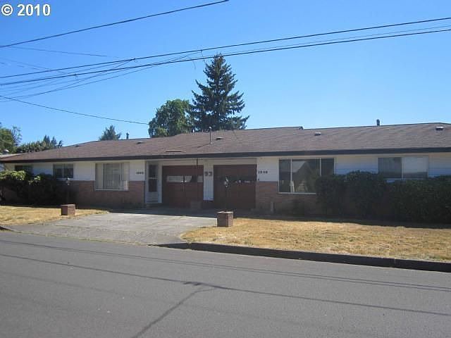 1st image of 1252 SE Alder St