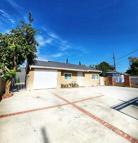 12874 Norris Ave Photo 1