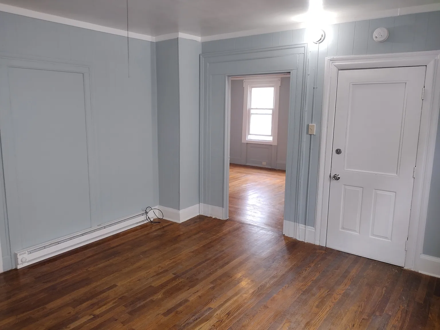 2 bed, 1100 sqft, $1,385 — Photo 2