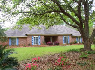 2708 Somerset Dr, Albany, GA 31721