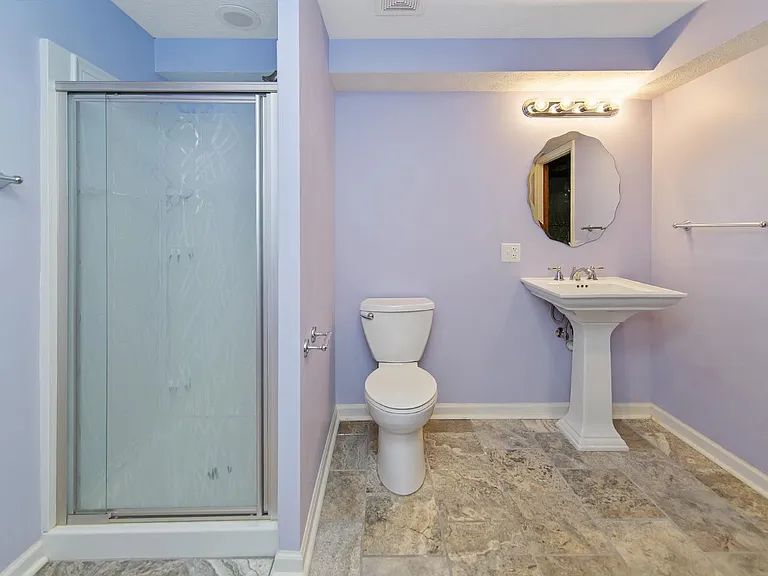 5116 Mason St — Photo 15