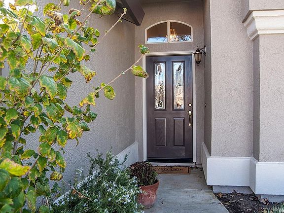 2nd image of 22 Collins Pl