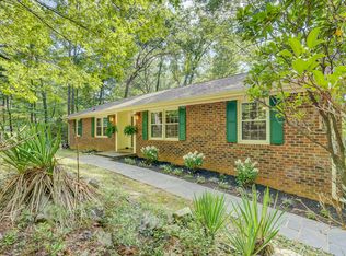 2627 Forest Oak Dr, Roanoke, VA 24012