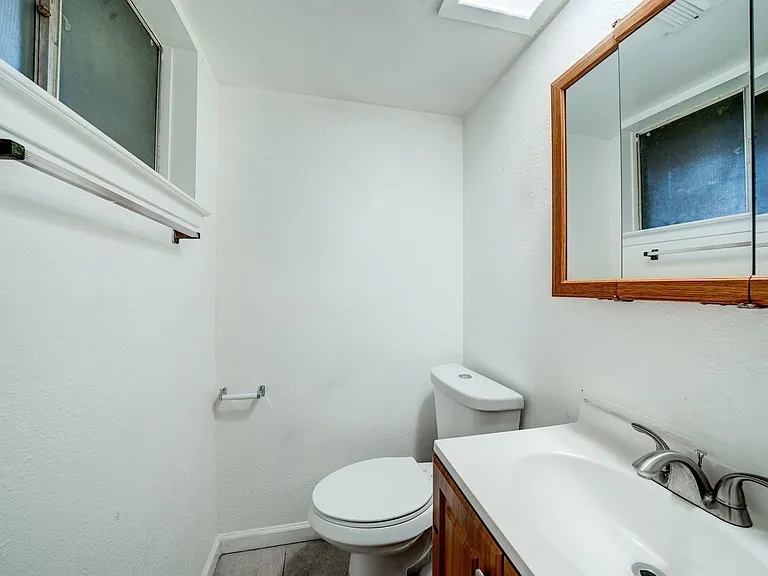 6331 Oaknut Dr — Photo 10