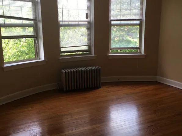 6180 N Wolcott Ave APT 2, Chicago, IL 60660