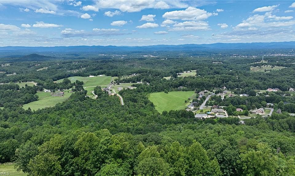 1st image of 22 Town N Country Dr #22