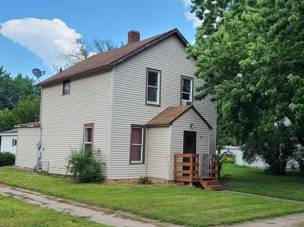 410 Lynd St, Marshall, MN 56258