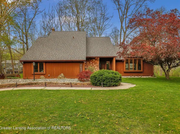 4633 Jadestone Dr, Williamston, MI 48895