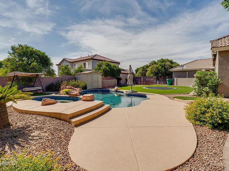4335 E Fox Cir — Photo 56