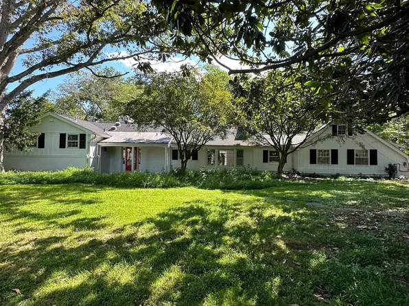 1221 Merchant Ln, Mc Lean, VA 22101