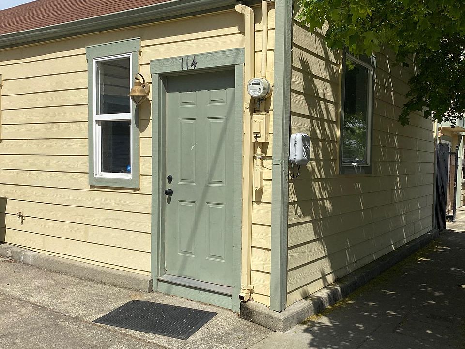 1st image of 114 Railroad Ave