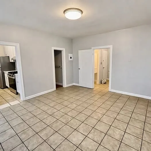 439 Union Dr #7 — Photo 4