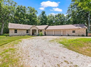 510 W Elm St, Auburn, IL 62615