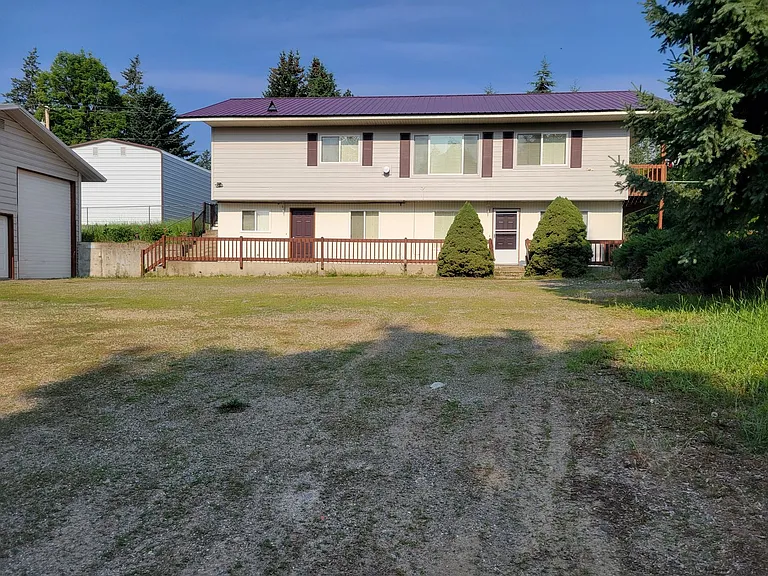 435 N Spokane Ave — Photo 2