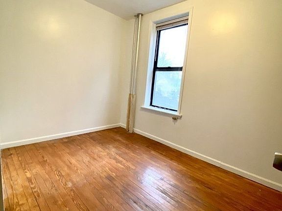 3rd image of 32-21 37th St #2D