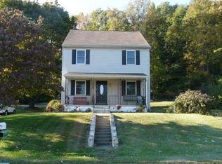 232 W Neversink Rd, Reading, PA 19606
