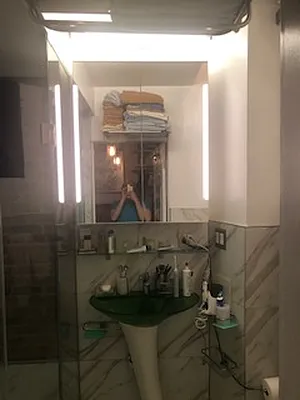 Rented by Ian Shapolsky Real Estate | media 40